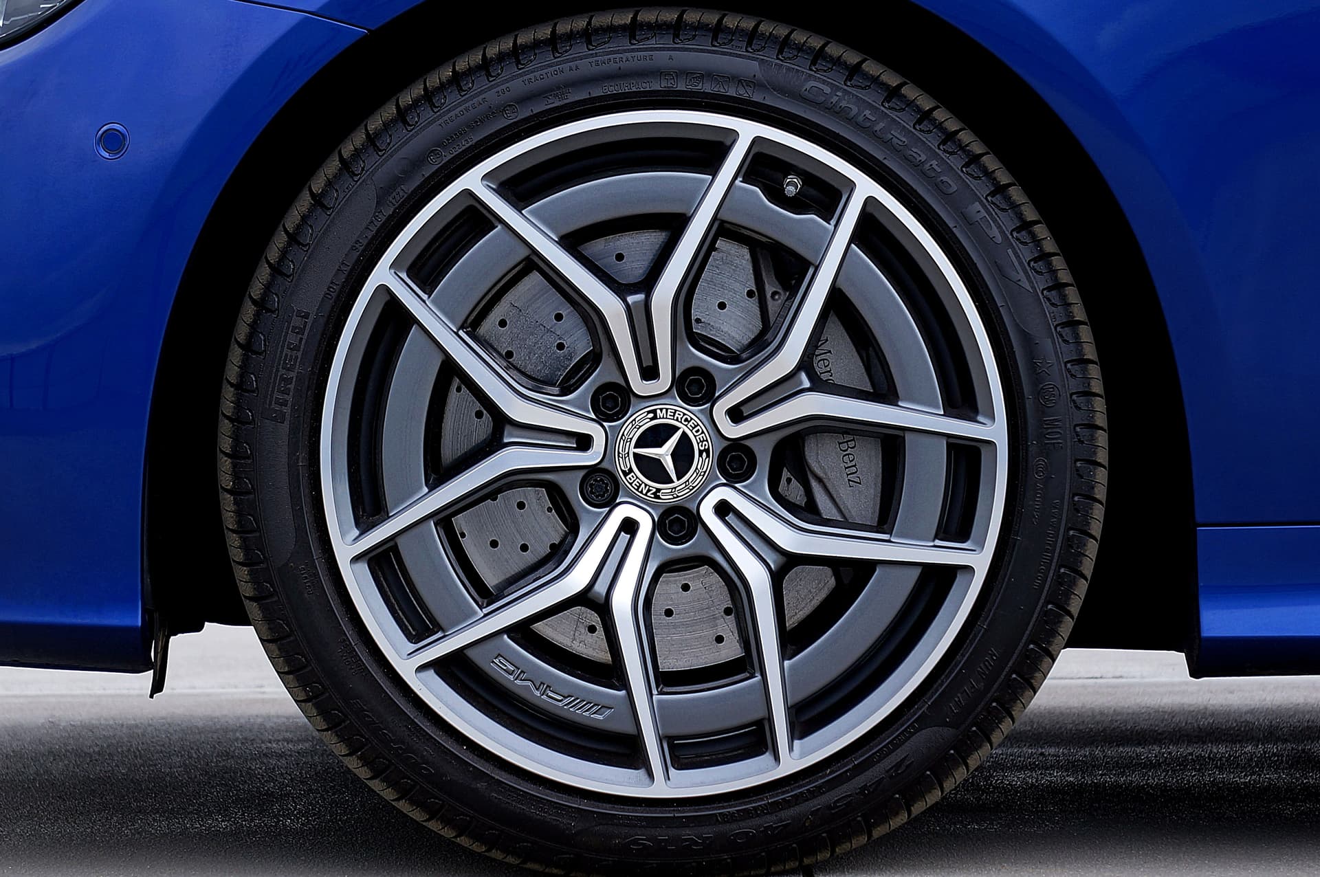 Fast, Local Flat Tyre Callouts in Haywards Heath