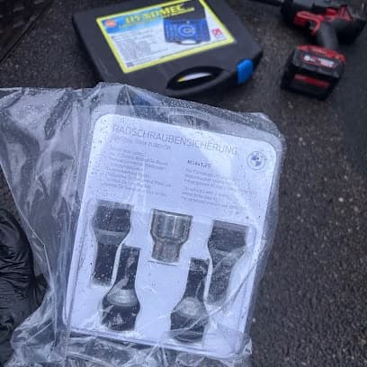 Mobile Locking Wheel Nut Removal Across Surrey, Sussex and Kent